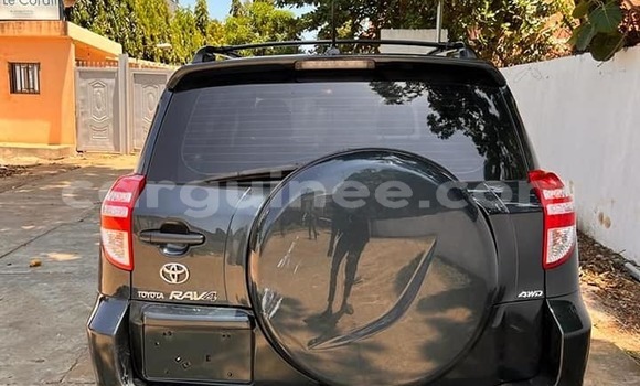 Buy Used Toyota RAV4 Black Car in Conakry in Conakry Buy Used Toyota RAV4 Black Car in Conakry in Conakry