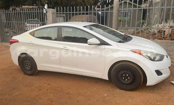 Buy Used Hyundai Elantra White Car in Conakry in Conakry Buy Used Hyundai Elantra White Car in Conakry in Conakry