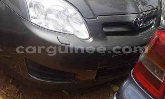 Acheter Occasion Voiture Toyota Corolla Noir à Conakry, Conakry Acheter Occasion Voiture Toyota Corolla Noir à Conakry, Conakry