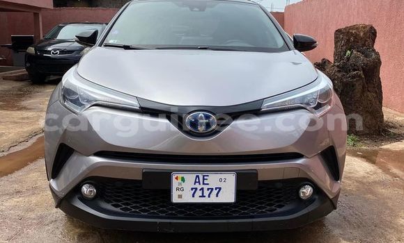 Buy Used Toyota C-HR Silver Car in Conakry in Conakry Buy Used Toyota C-HR Silver Car in Conakry in Conakry