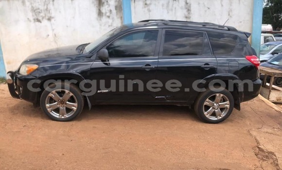 Acheter Occasion Voiture Toyota RAV4 Noir à Conakry, Conakry Acheter Occasion Voiture Toyota RAV4 Noir à Conakry, Conakry