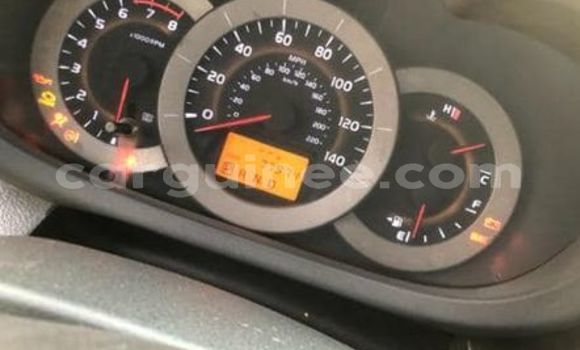 Acheter Occasion Voiture Toyota RAV4 Noir à Conakry, Conakry Acheter Occasion Voiture Toyota RAV4 Noir à Conakry, Conakry