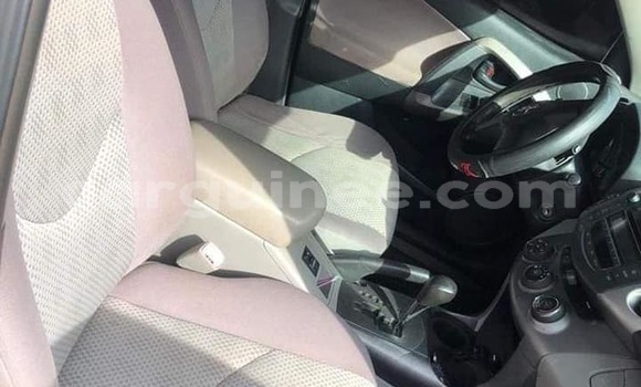 Acheter Occasion Voiture Toyota RAV4 Gris à Conakry, Conakry Acheter Occasion Voiture Toyota RAV4 Gris à Conakry, Conakry