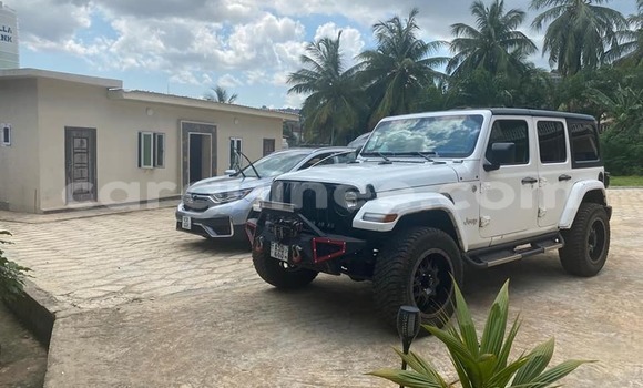 Acheter Occasion Voiture Jeep Wrangler Blanc à Conakry, Conakry Acheter Occasion Voiture Jeep Wrangler Blanc à Conakry, Conakry