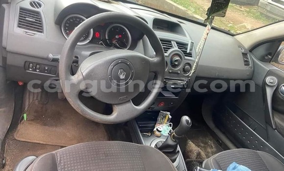 Buy Used Renault Megane Blue Car in Conakry in Conakry Buy Used Renault Megane Blue Car in Conakry in Conakry