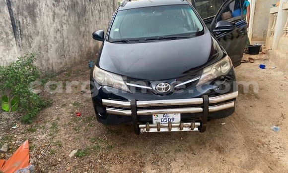 Acheter Occasion Voiture Toyota RAV4 Noir à Conakry, Conakry Acheter Occasion Voiture Toyota RAV4 Noir à Conakry, Conakry