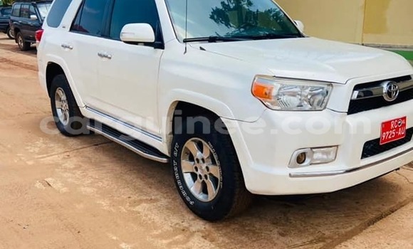 Buy Used Toyota 4Runner White Car in Conakry in Conakry Buy Used Toyota 4Runner White Car in Conakry in Conakry