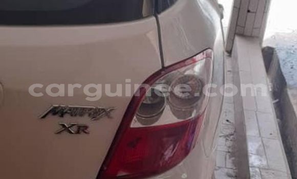 Buy Used Toyota Matrix White Car in Conakry in Conakry Buy Used Toyota Matrix White Car in Conakry in Conakry