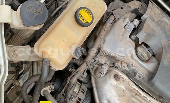 Acheter Occasion Voiture Toyota RAV4 Gris à Conakry, Conakry Acheter Occasion Voiture Toyota RAV4 Gris à Conakry, Conakry