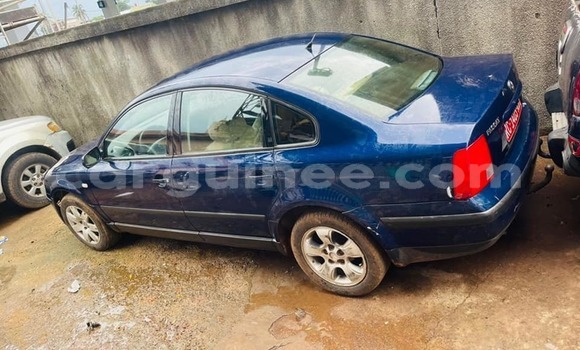 Acheter Occasion Voiture Volkswagen Passat Bleu à Conakry, Conakry
