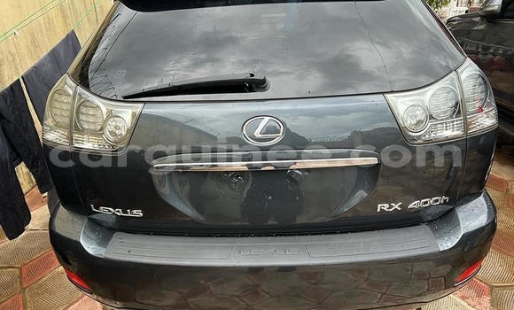 Acheter Occasion Voiture Toyota Harrier Bleu à Conakry, Conakry Acheter Occasion Voiture Toyota Harrier Bleu à Conakry, Conakry