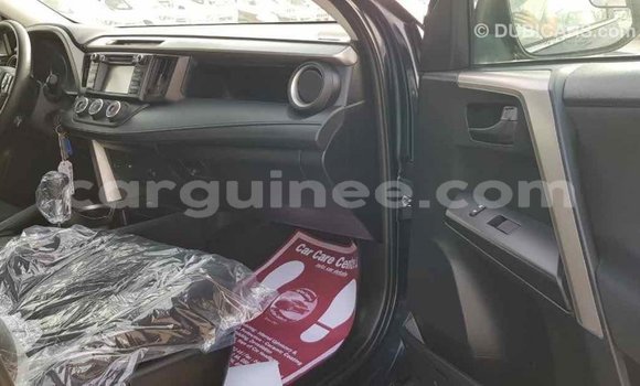 Acheter Import Voiture Toyota RAV4 Noir à Import - Dubai, Conakry Acheter Import Voiture Toyota RAV4 Noir à Import - Dubai, Conakry