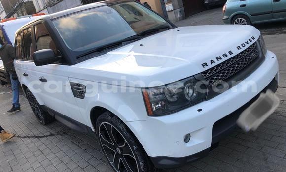 Acheter Occasion Voiture Land Rover Range Rover Sport Blanc à Conakry, Conakry Acheter Occasion Voiture Land Rover Range Rover Sport Blanc à Conakry, Conakry