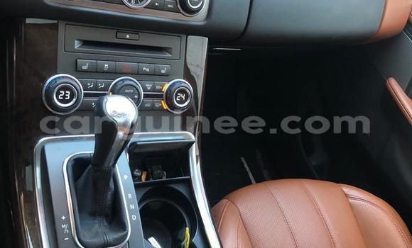 Acheter Occasion Voiture Land Rover Range Rover Sport Blanc à Conakry, Conakry Acheter Occasion Voiture Land Rover Range Rover Sport Blanc à Conakry, Conakry