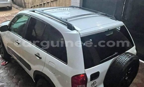 Buy Used Toyota RAV4 White Car in Conakry in Conakry Buy Used Toyota RAV4 White Car in Conakry in Conakry