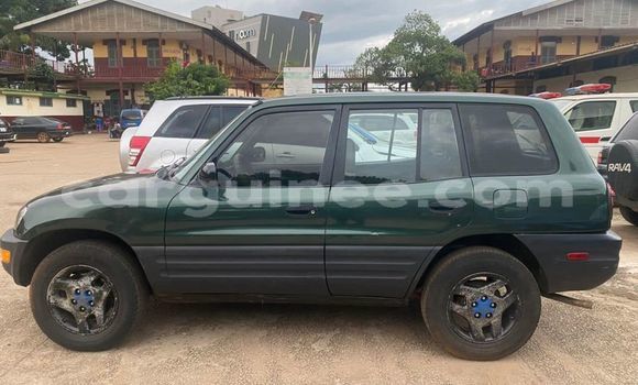 Buy Used Toyota RAV4 Green Car in Conakry in Conakry Buy Used Toyota RAV4 Green Car in Conakry in Conakry