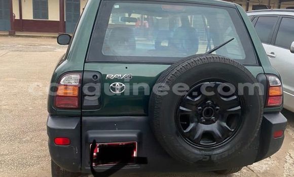 Buy Used Toyota RAV4 Green Car in Conakry in Conakry Buy Used Toyota RAV4 Green Car in Conakry in Conakry