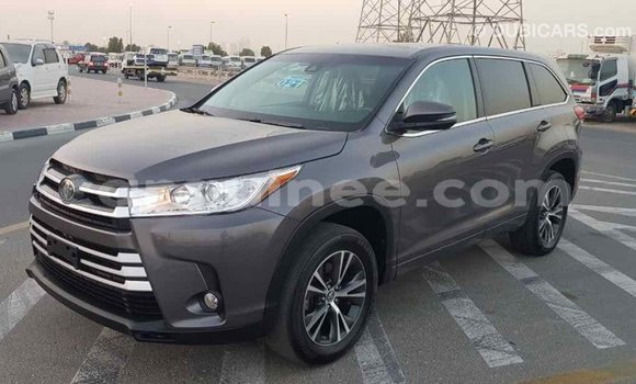 Acheter Import Voiture Toyota Highlander Autre à Import - Dubai, Conakry Acheter Import Voiture Toyota Highlander Autre à Import - Dubai, Conakry