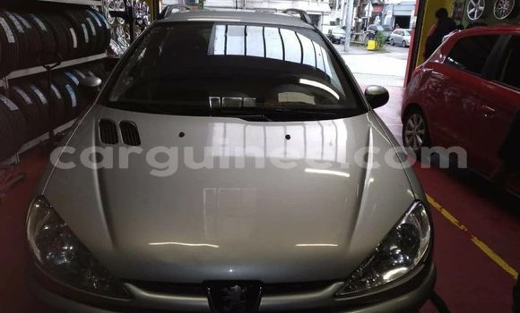 Buy Used Peugeot 206 Silver Car in Conakry in Conakry Buy Used Peugeot 206 Silver Car in Conakry in Conakry