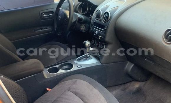 Buy Used Nissan Rogue Brown Car in Conakry in Conakry Buy Used Nissan Rogue Brown Car in Conakry in Conakry