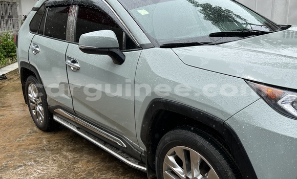 Acheter Occasion Voiture Toyota RAV4 Vert à Conakry, Conakry Acheter Occasion Voiture Toyota RAV4 Vert à Conakry, Conakry