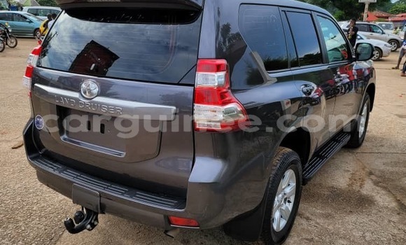 Buy Used Toyota Prado Silver Car in Conakry in Conakry Buy Used Toyota Prado Silver Car in Conakry in Conakry