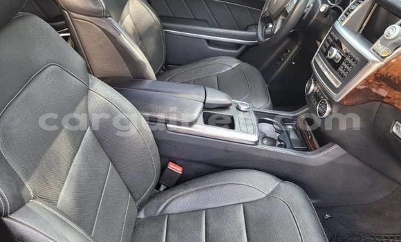 Buy Used Mercedes-Benz GL-klasse Silver Car in Conakry in Conakry Buy Used Mercedes-Benz GL-klasse Silver Car in Conakry in Conakry