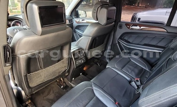 Buy Used Mercedes-Benz GL-klasse Silver Car in Conakry in Conakry Buy Used Mercedes-Benz GL-klasse Silver Car in Conakry in Conakry
