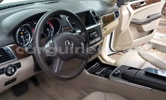 Buy Used Mercedes-Benz GL–Class White Car in Conakry in Conakry Buy Used Mercedes-Benz GL–Class White Car in Conakry in Conakry