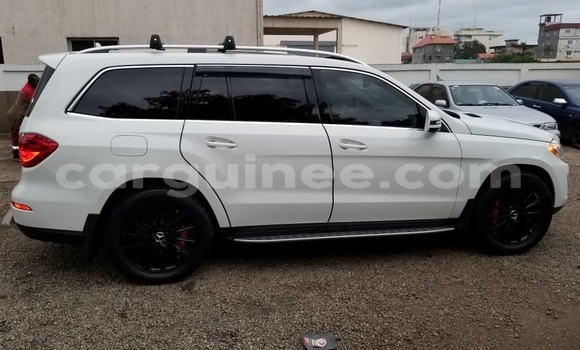 Buy Used Mercedes-Benz GL–Class White Car in Conakry in Conakry Buy Used Mercedes-Benz GL–Class White Car in Conakry in Conakry