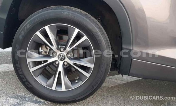 Acheter Import Voiture Toyota Highlander Autre à Import - Dubai, Conakry Acheter Import Voiture Toyota Highlander Autre à Import - Dubai, Conakry
