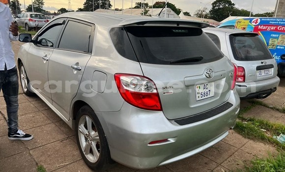 Buy Used Toyota Matrix Silver Car in Conakry in Conakry Buy Used Toyota Matrix Silver Car in Conakry in Conakry