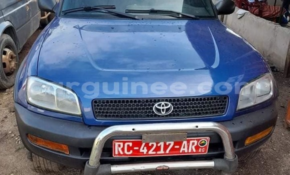 Buy Used Toyota RAV4 Blue Car in Conakry in Conakry Buy Used Toyota RAV4 Blue Car in Conakry in Conakry