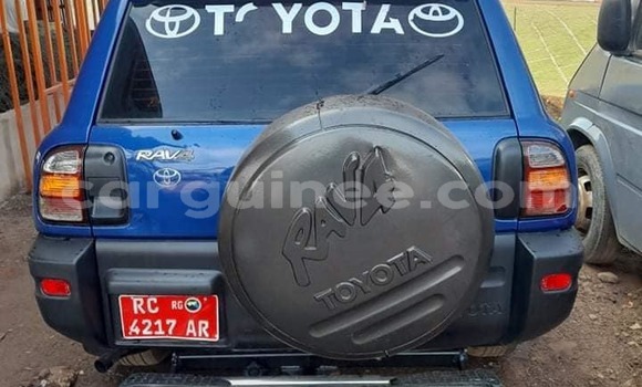 Buy Used Toyota RAV4 Blue Car in Conakry in Conakry Buy Used Toyota RAV4 Blue Car in Conakry in Conakry