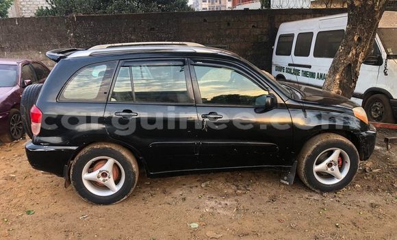 Acheter Occasion Voiture Toyota RAV4 Noir à Conakry, Conakry