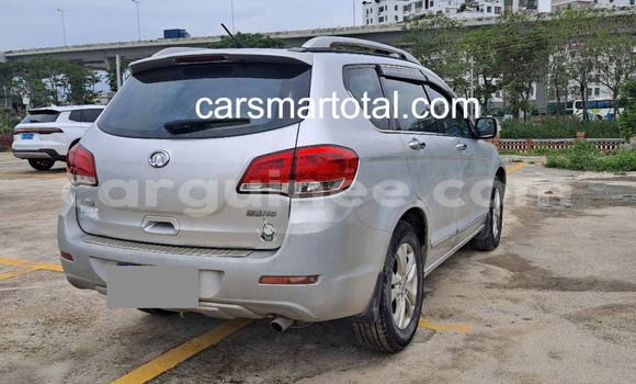 Buy Used Haval H6 Silver Car in Conakry in Conakry Buy Used Haval H6 Silver Car in Conakry in Conakry