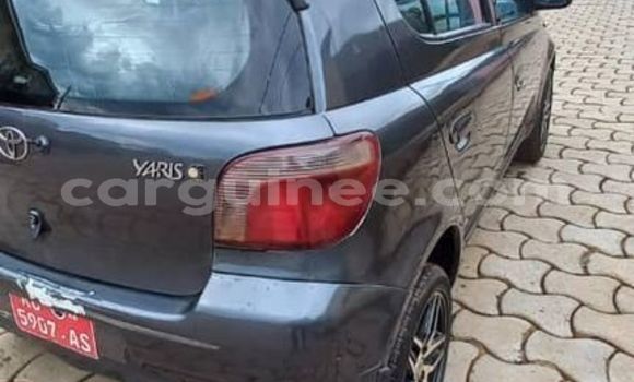 Buy Used Toyota Yaris Blue Car in Conakry in Conakry Buy Used Toyota Yaris Blue Car in Conakry in Conakry