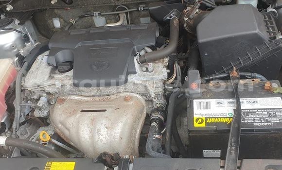 Buy Used Toyota RAV4 Silver Car in Conakry in Conakry Buy Used Toyota RAV4 Silver Car in Conakry in Conakry