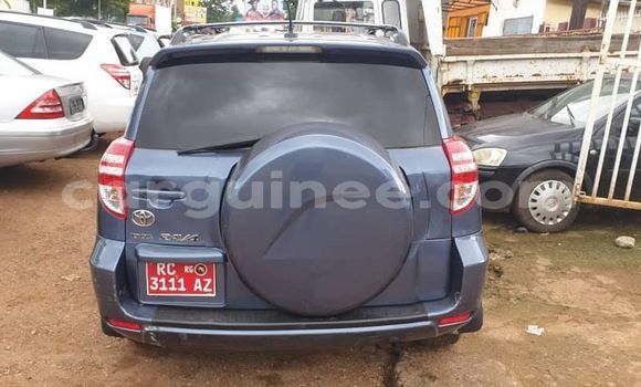 Buy Used Toyota RAV4 Blue Car in Conakry in Conakry Buy Used Toyota RAV4 Blue Car in Conakry in Conakry
