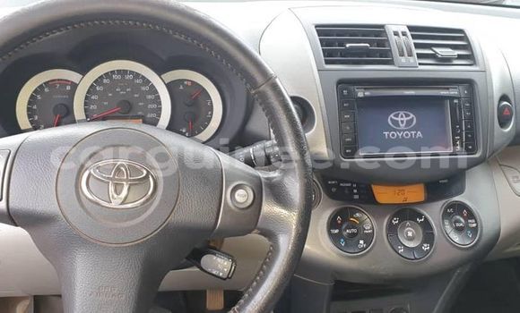 Buy Used Toyota RAV4 Blue Car in Conakry in Conakry Buy Used Toyota RAV4 Blue Car in Conakry in Conakry