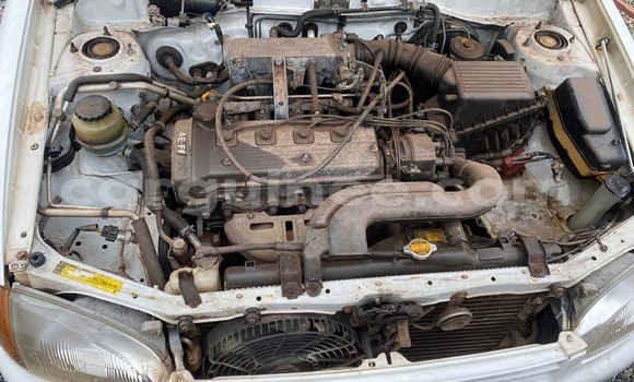 Buy Used Toyota Starlet White Car in Conakry in Conakry Buy Used Toyota Starlet White Car in Conakry in Conakry