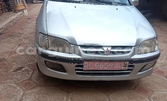 Buy Used Mitsubishi Spacestar Silver Car in Conakry in Conakry Buy Used Mitsubishi Spacestar Silver Car in Conakry in Conakry