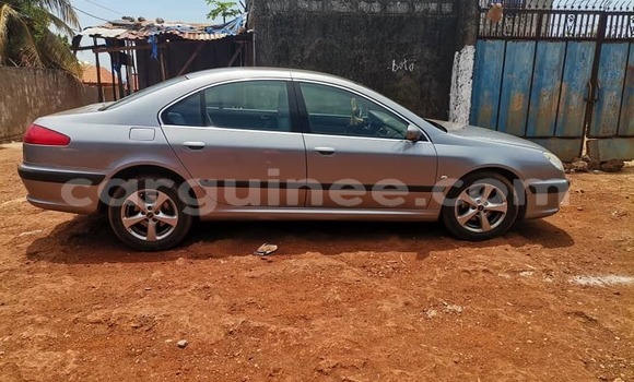 Acheter Occasion Voiture Peugeot 607 Gris à Conakry, Conakry Acheter Occasion Voiture Peugeot 607 Gris à Conakry, Conakry