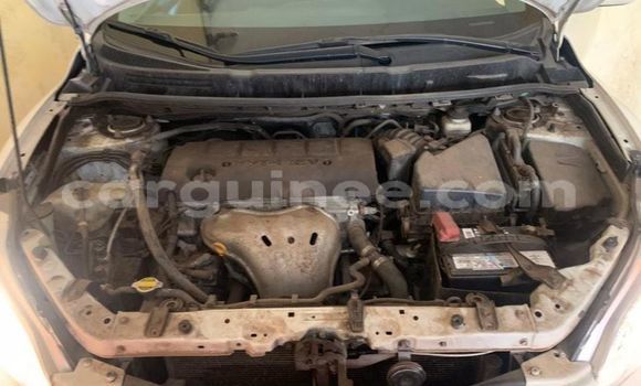 Buy Used Toyota Matrix White Car in Conakry in Conakry Buy Used Toyota Matrix White Car in Conakry in Conakry