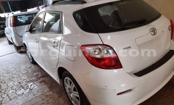 Buy Used Toyota Matrix White Car in Conakry in Conakry Buy Used Toyota Matrix White Car in Conakry in Conakry