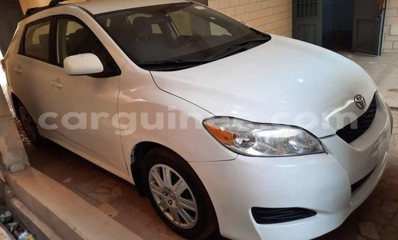 Buy Used Toyota Matrix White Car in Conakry in Conakry Buy Used Toyota Matrix White Car in Conakry in Conakry