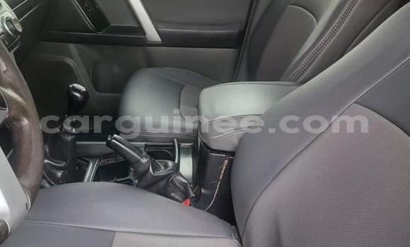 Buy Used Toyota Land Cruiser Prado White Car in Conakry in Conakry Buy Used Toyota Land Cruiser Prado White Car in Conakry in Conakry