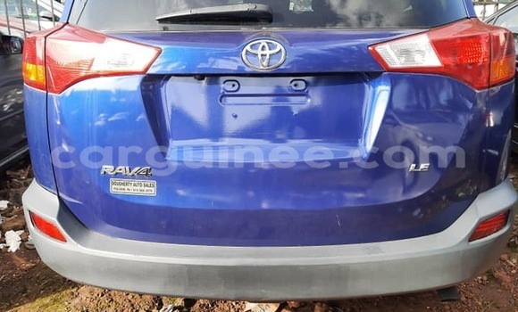 Buy Used Toyota RAV4 Blue Car in Conakry in Conakry Buy Used Toyota RAV4 Blue Car in Conakry in Conakry