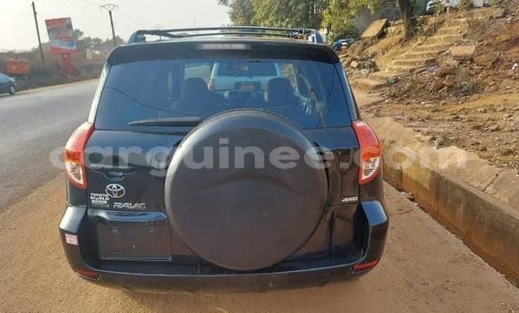 Acheter Occasion Voiture Toyota RAV4 Noir à Conakry, Conakry Acheter Occasion Voiture Toyota RAV4 Noir à Conakry, Conakry