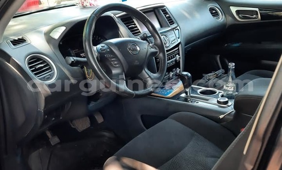 Buy Used Nissan Pathfinder Black Car in Conakry in Conakry Buy Used Nissan Pathfinder Black Car in Conakry in Conakry